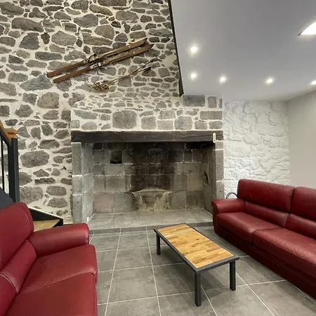Maison Au Coeur Des Volcans Prázdninový dům *